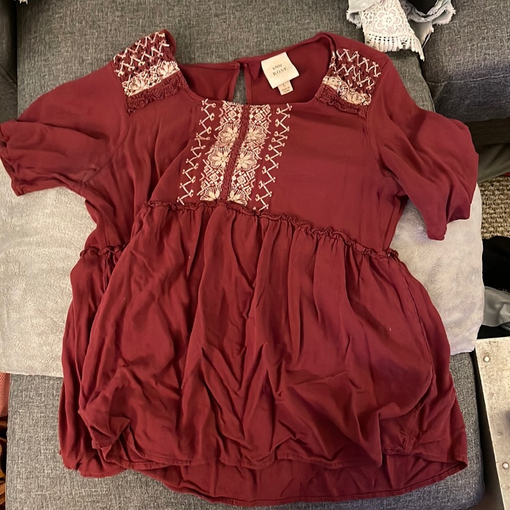 Cute burgundy shirt
